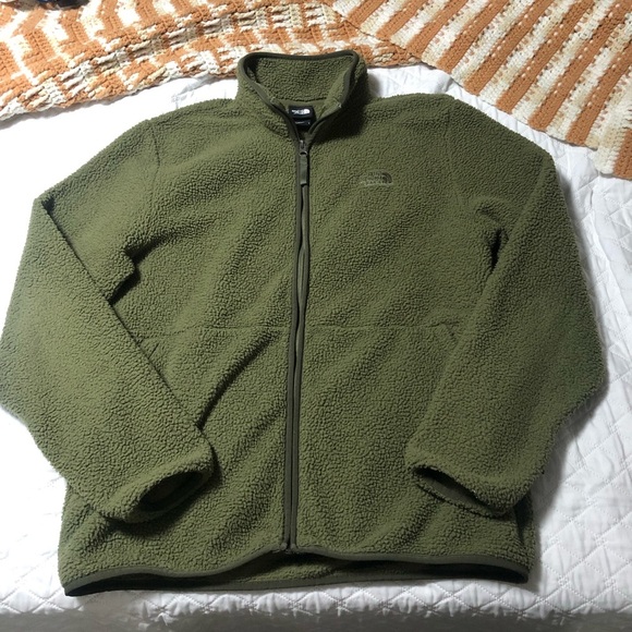 The North Face Other - The North Face Olive Green Fleece/Sherpa Men’s Jacket